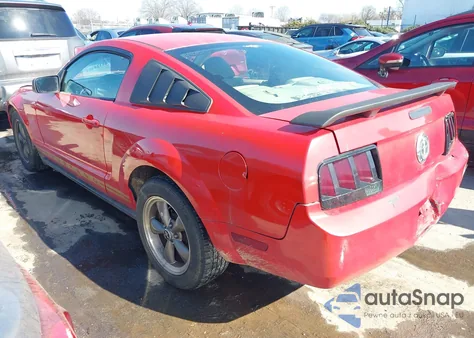 2005 Ford Mustang V6 Deluxe/V6 Premium from USA, damaged, VIN 1ZVFT80N555144789